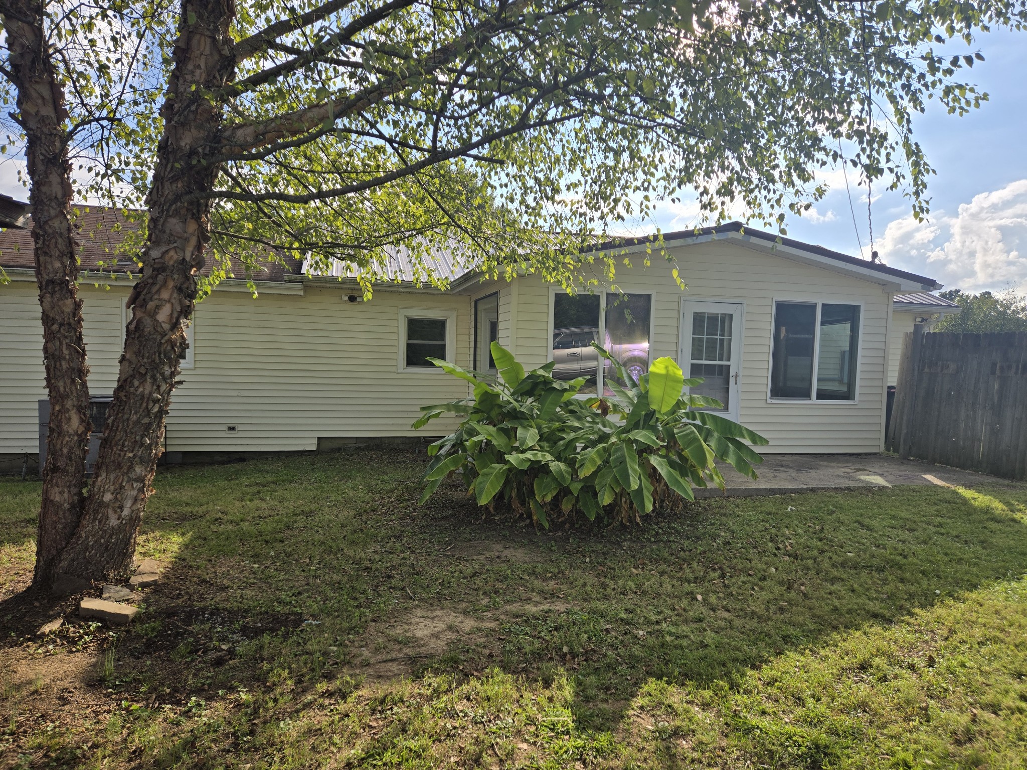 4671 Talley Road Springfield, TN 37172 - Photo 2 of 19 front view of house with a yard