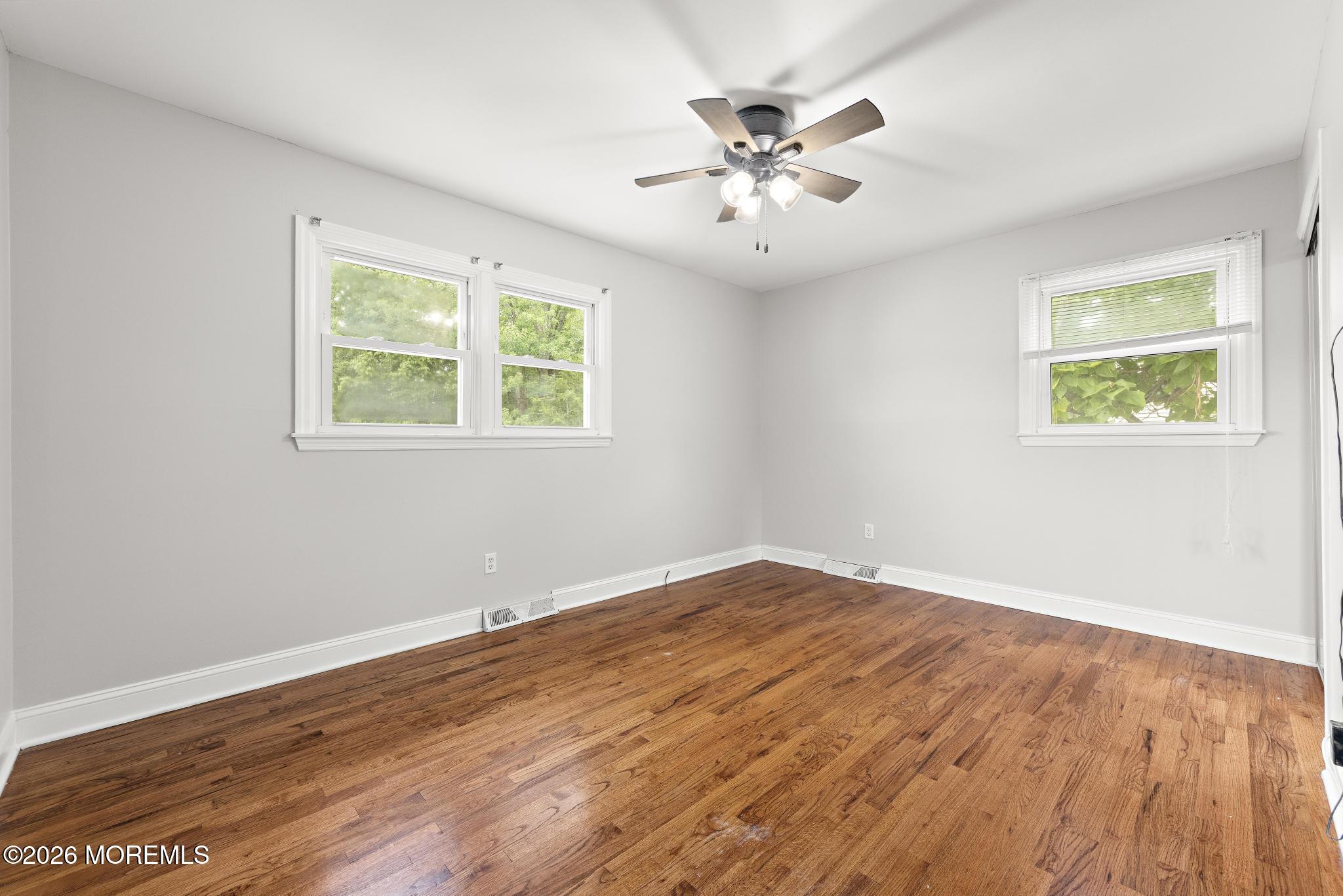 35 Chesapeake Road Manalapan, NJ 07726 - Photo 19 of 39 35 Chesapeake Rd (17)