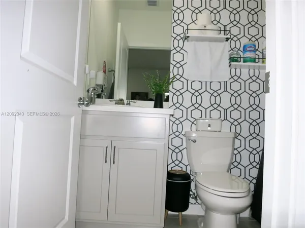 $2,800 | 444 Northeast 1st Street, Florida City, FL 33034