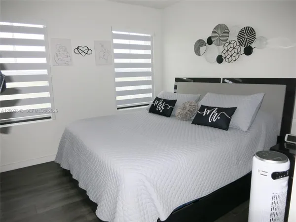 $2,800 | 444 Northeast 1st Street, Florida City, FL 33034