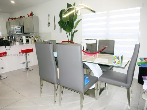 $2,800 | 444 Northeast 1st Street, Florida City, FL 33034