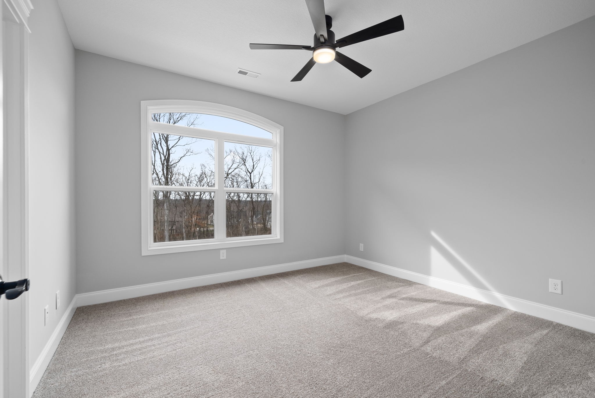1031 Gratton Road Clarksville, TN 37043 - Photo 32 of 46 an empty room with a window