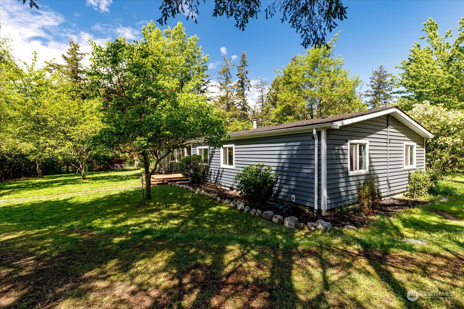 515 Wilderness Way Oak Harbor, WA 98277 - Photo 3 of 39 Gallery Image 3