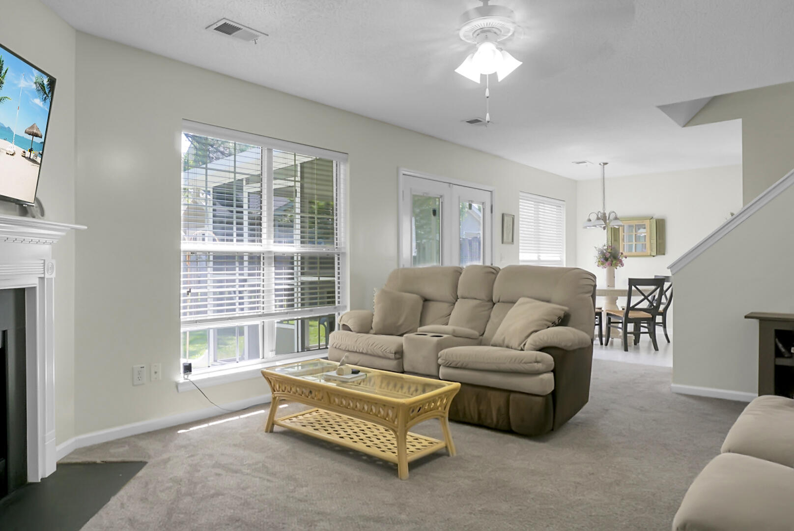 9255 Ayscough Road Summerville, SC 29485 - Photo 10 of 32 living room