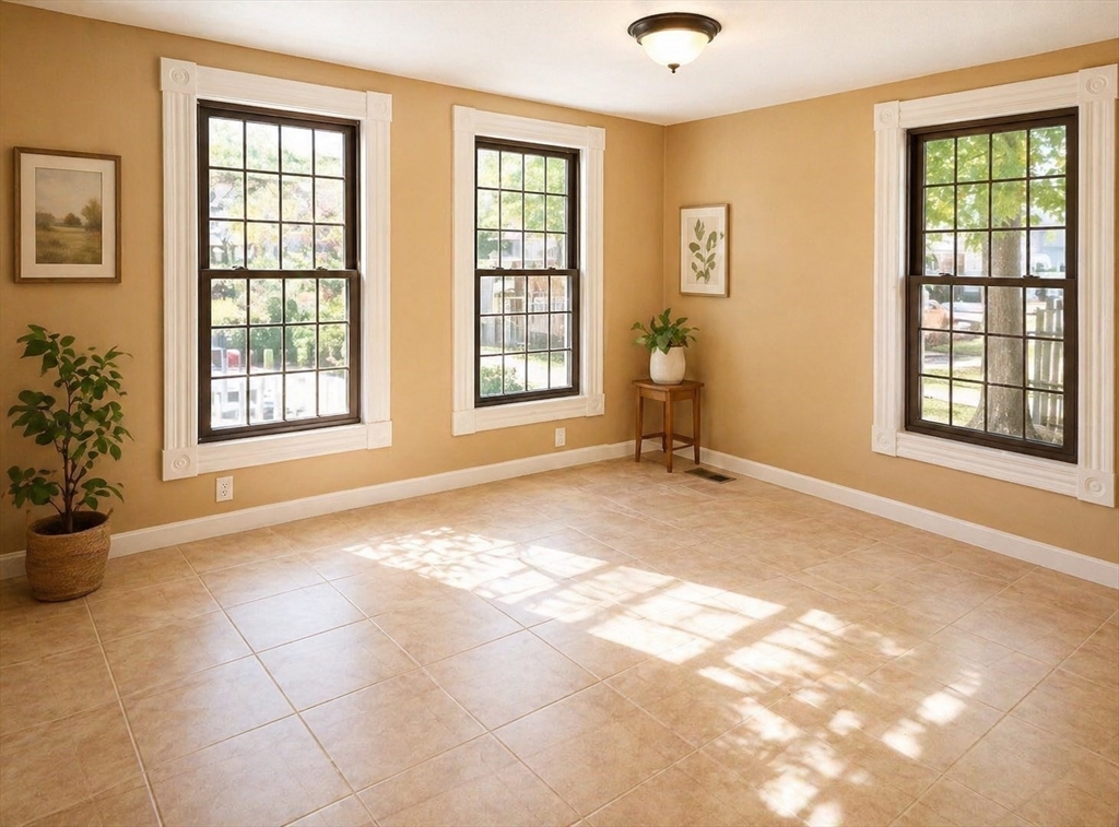 32 Randall Place Springfield, MA 01108 - Photo 5 of 7