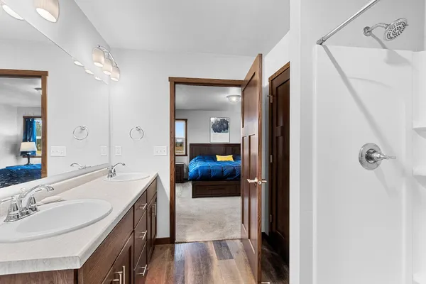 $524,900 | 2348 Wild Oak Drive, Manitowoc, WI 54220