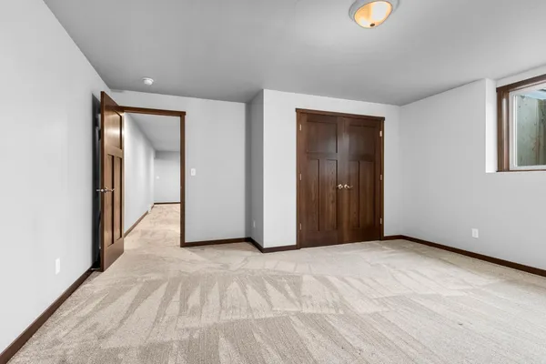 $524,900 | 2348 Wild Oak Drive, Manitowoc, WI 54220