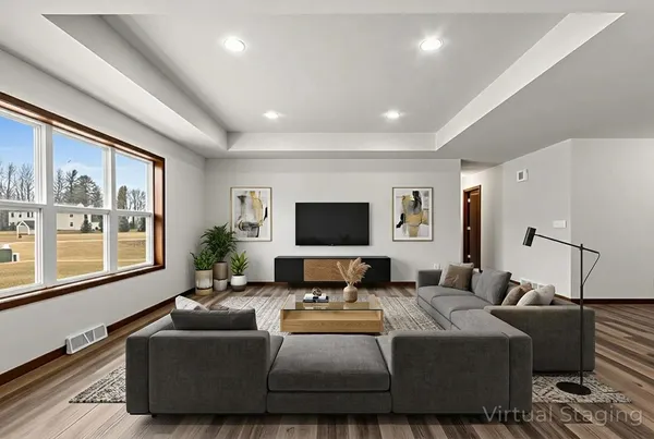 $524,900 | 2348 Wild Oak Drive, Manitowoc, WI 54220