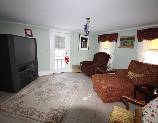 587 Plains Road Hollis Center, ME 04042 - Photo 9 of 24 Den/Family/Great Room.