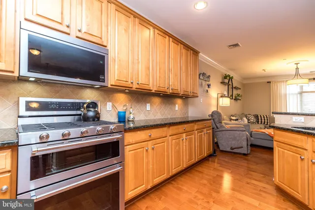 $355,000 | 207 Carson Terrace, Huntingdon Valley, PA 19006