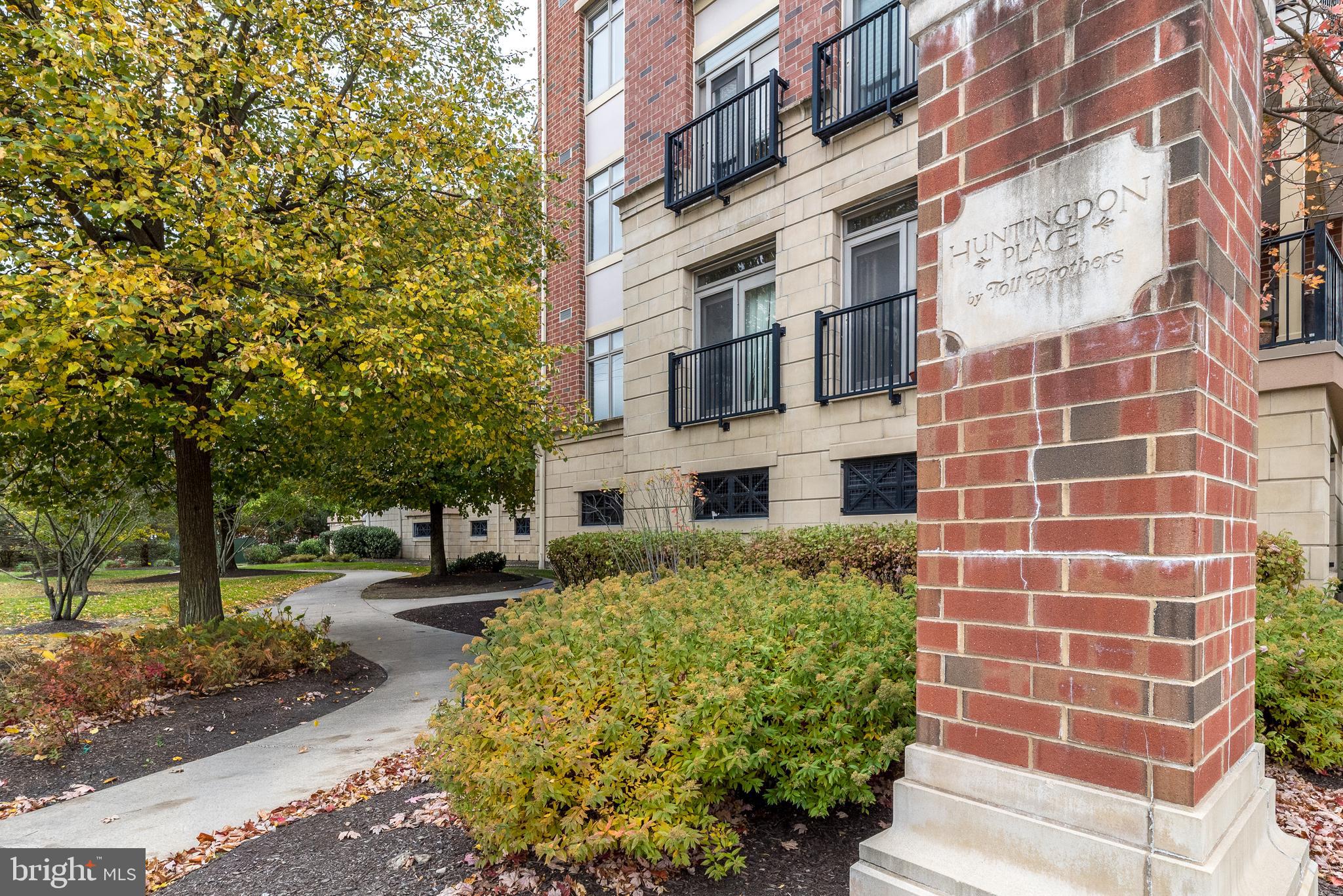 207 Carson Terrace Huntingdon Valley, PA 19006 - Photo 2 of 50