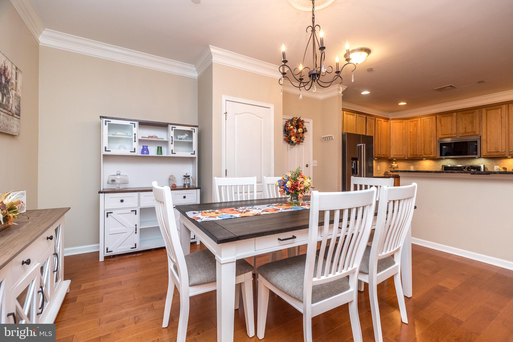 207 Carson Terrace Huntingdon Valley, PA 19006 - Photo 7 of 50