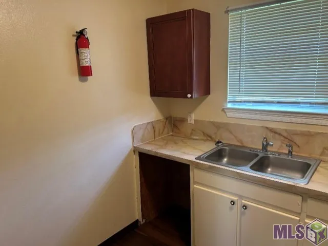 $1,000 | Undisclosed Address, Baton Rouge, LA 70807