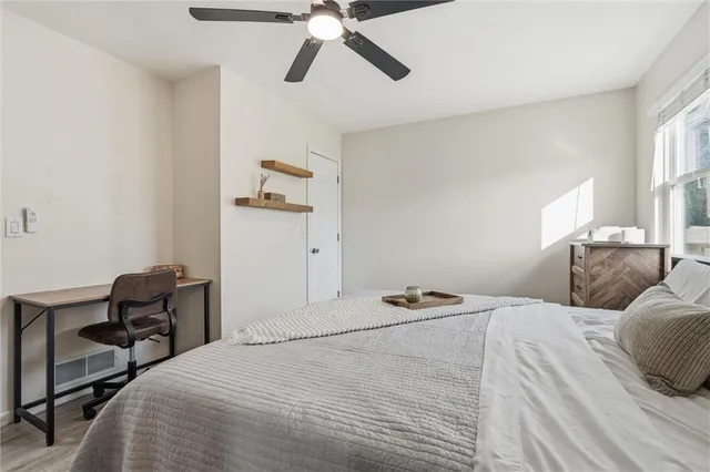 $225,000 | 1203 Southeast 125th Road, Knob Noster, MO 65336