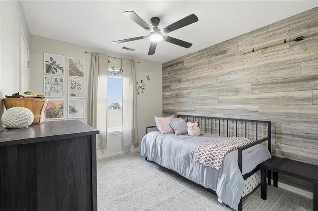 $225,000 | 1203 Southeast 125th Road, Knob Noster, MO 65336