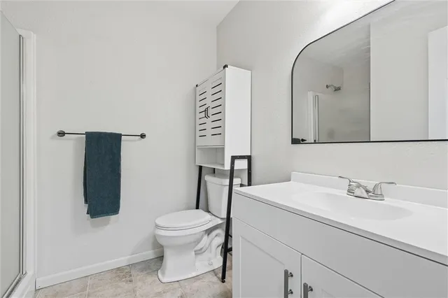 $225,000 | 1203 Southeast 125th Road, Knob Noster, MO 65336