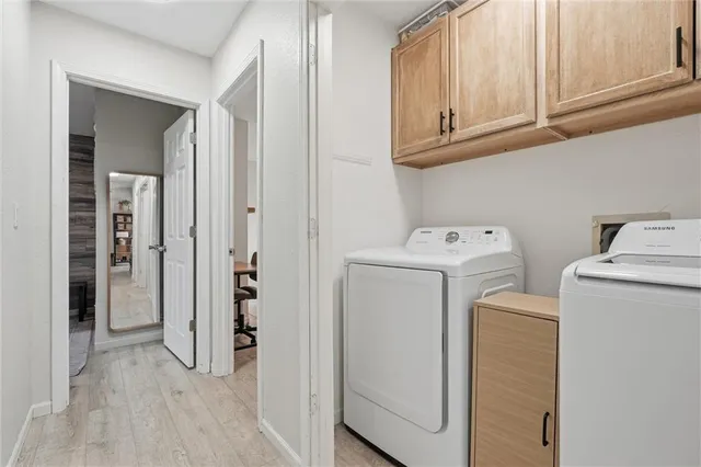 $225,000 | 1203 Southeast 125th Road, Knob Noster, MO 65336