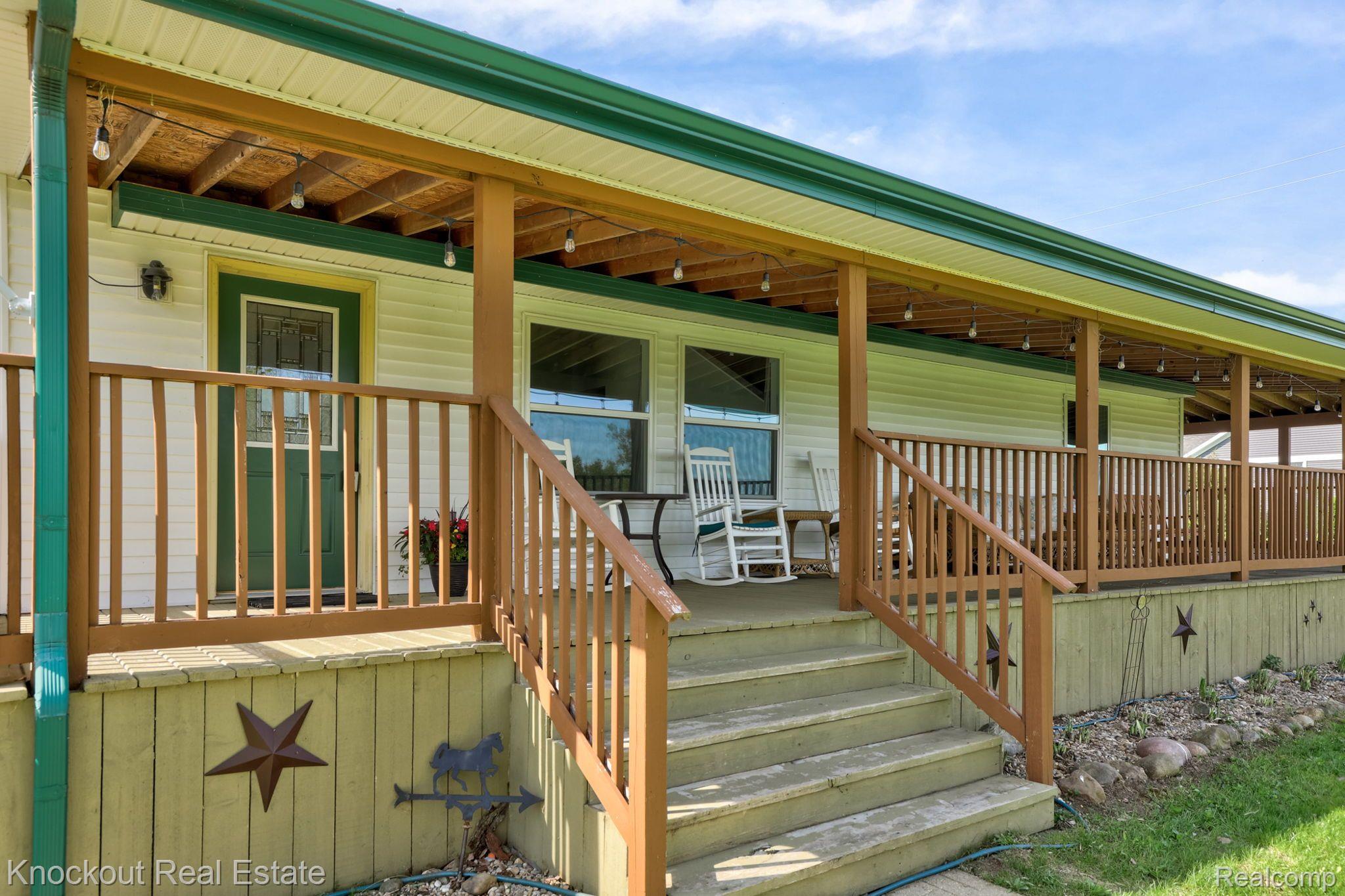 8411 Barnes Road Millington, MI 48746 - Photo 4 of 53 Gallery Image 4