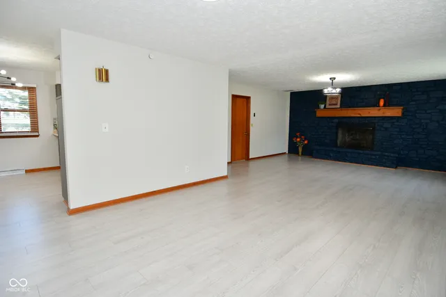 $275,000 | 89 South 2nd Street, Martinsville, IN 46151