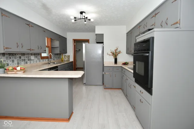 $275,000 | 89 South 2nd Street, Martinsville, IN 46151