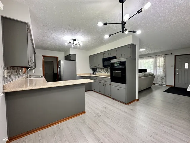 $275,000 | 89 South 2nd Street, Martinsville, IN 46151