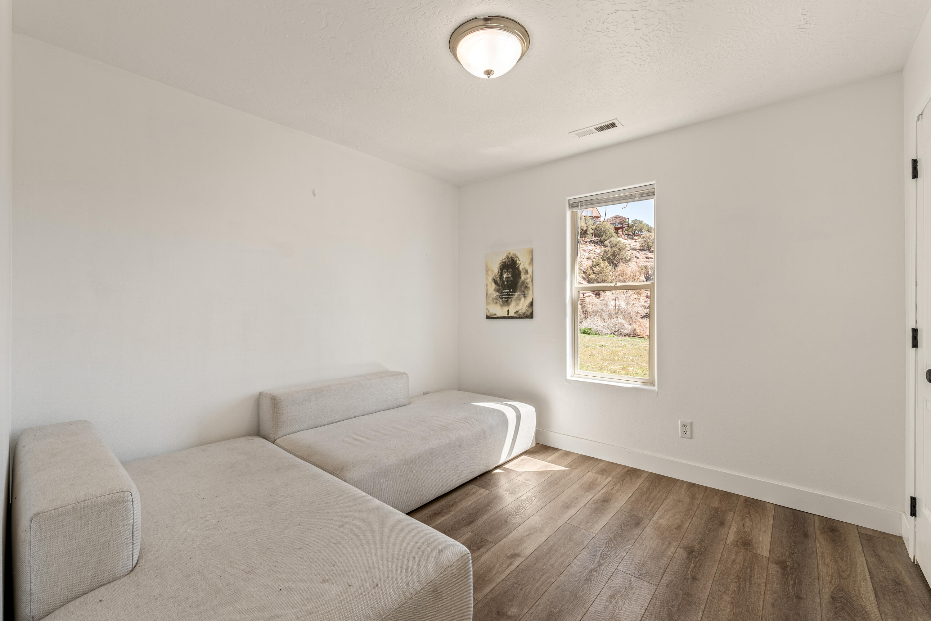 1892 Golden Delicious Apple Valley, UT 84737 - Photo 30 of 58 30-L1071141