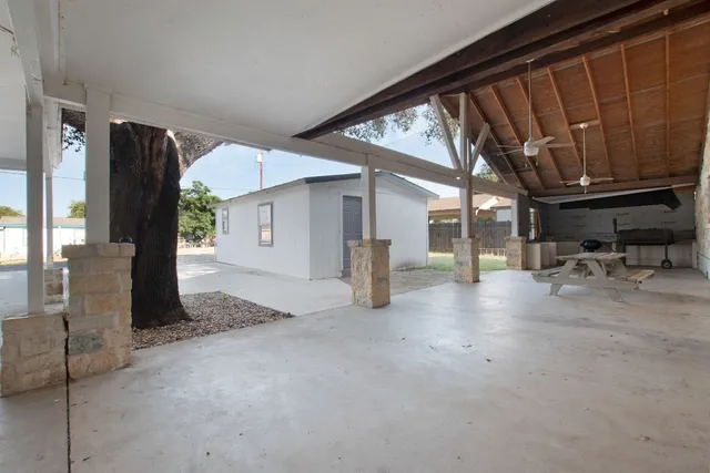 a view of a house with porch