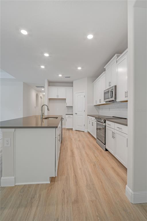 11512 Weaver Hollow Road New Port Richey, FL 34654 - Photo 59 of 63