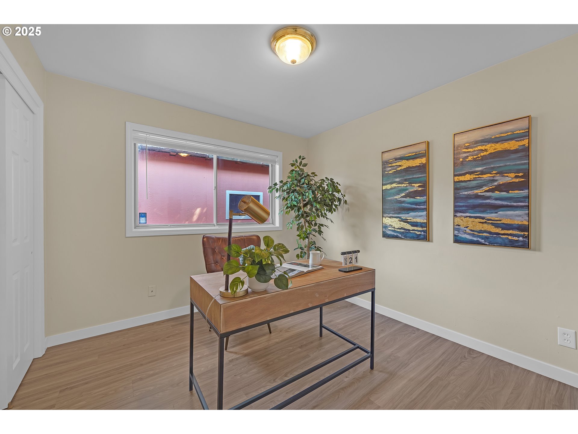 9212 Southeast Bush Street Portland, OR 97266 - Photo 19 of 25