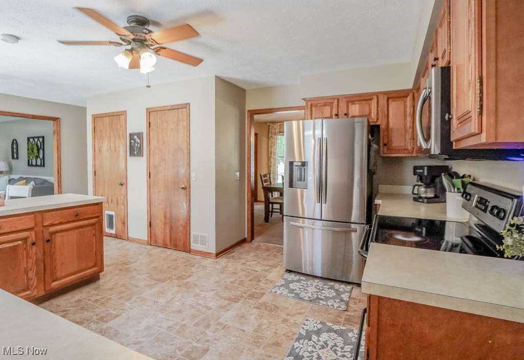 5122 Johnnycake Ridge Northeast Canton, OH 44705 - Photo 8 of 41 Gallery Image 8