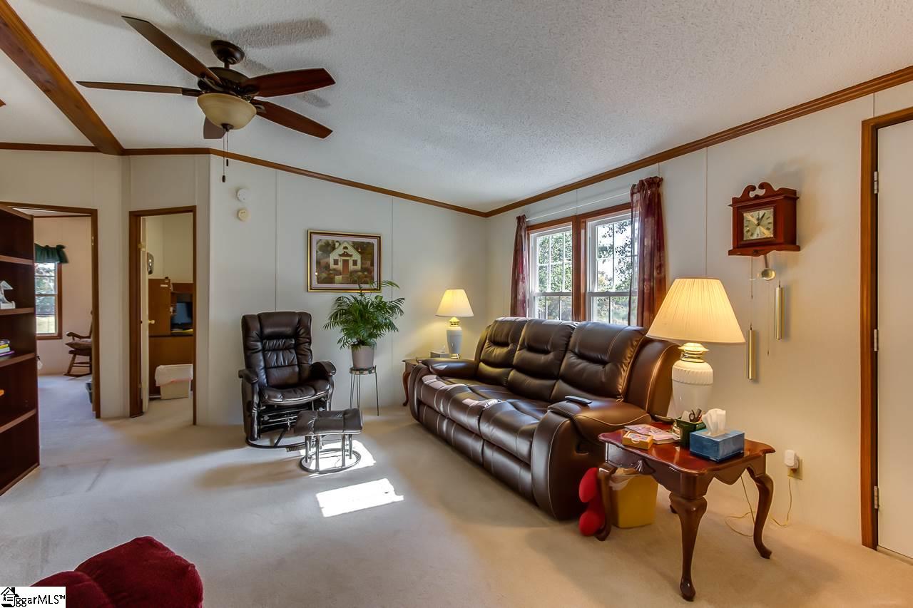 609 Fowler Road Simpsonville, SC 29681 - Photo 7 of 32 Gallery Image 7