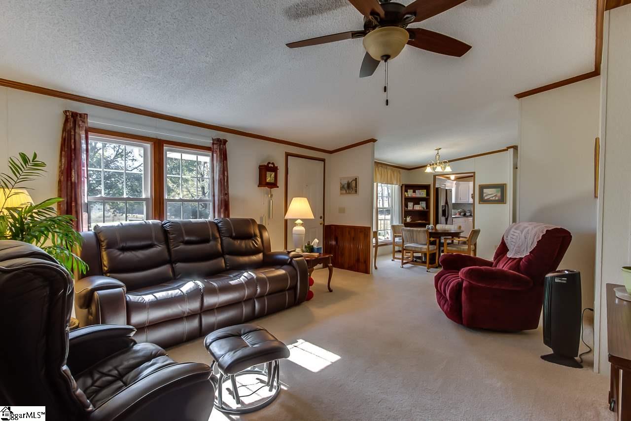 609 Fowler Road Simpsonville, SC 29681 - Photo 8 of 32 Gallery Image 8
