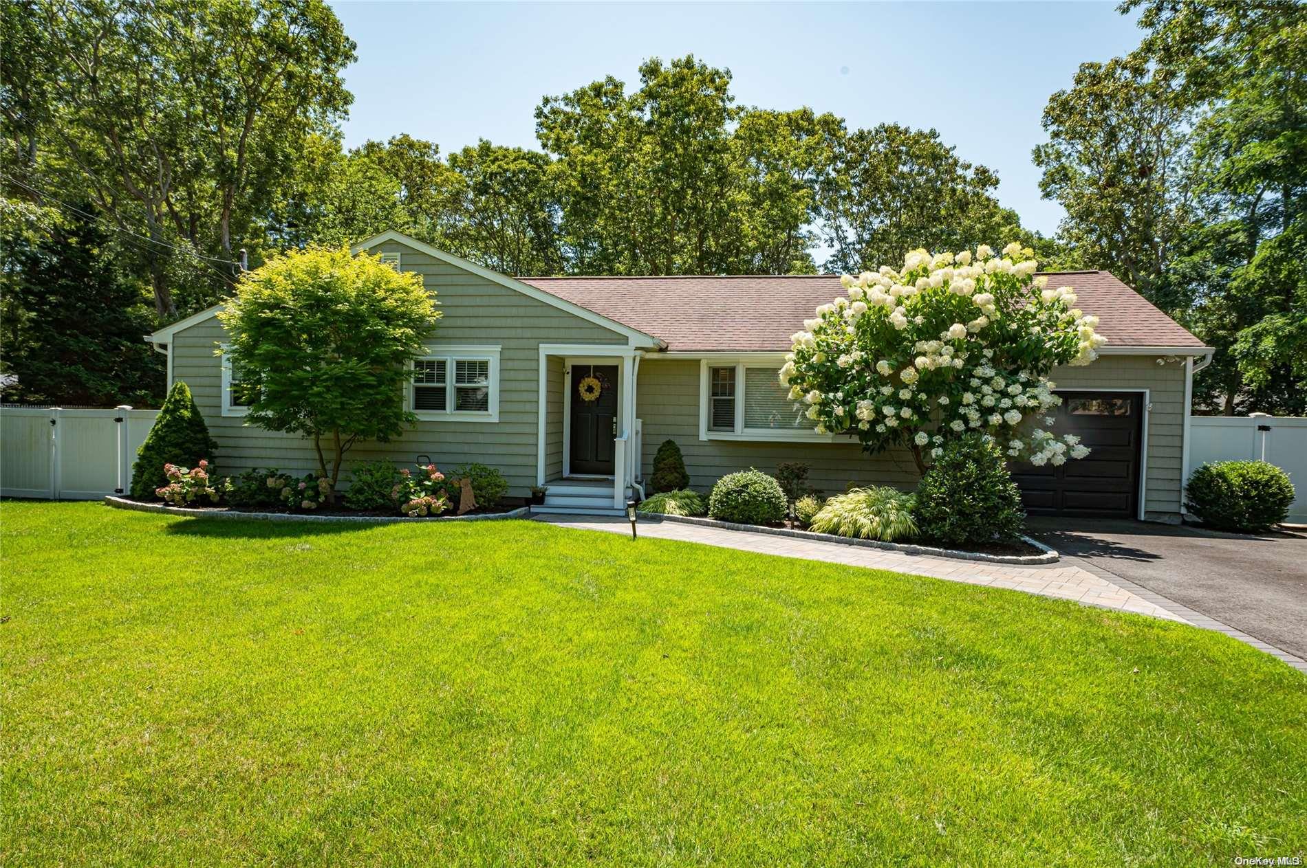 94 Lynncliff Road Hampton Bays, NY 11946 - Photo 1 of 1 Gallery Image 1