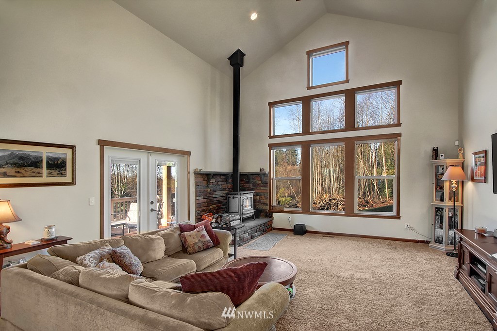5425 Pilchuck Tree Farm Road Snohomish, WA 98290 - Photo 11 of 19 Gallery Image 11