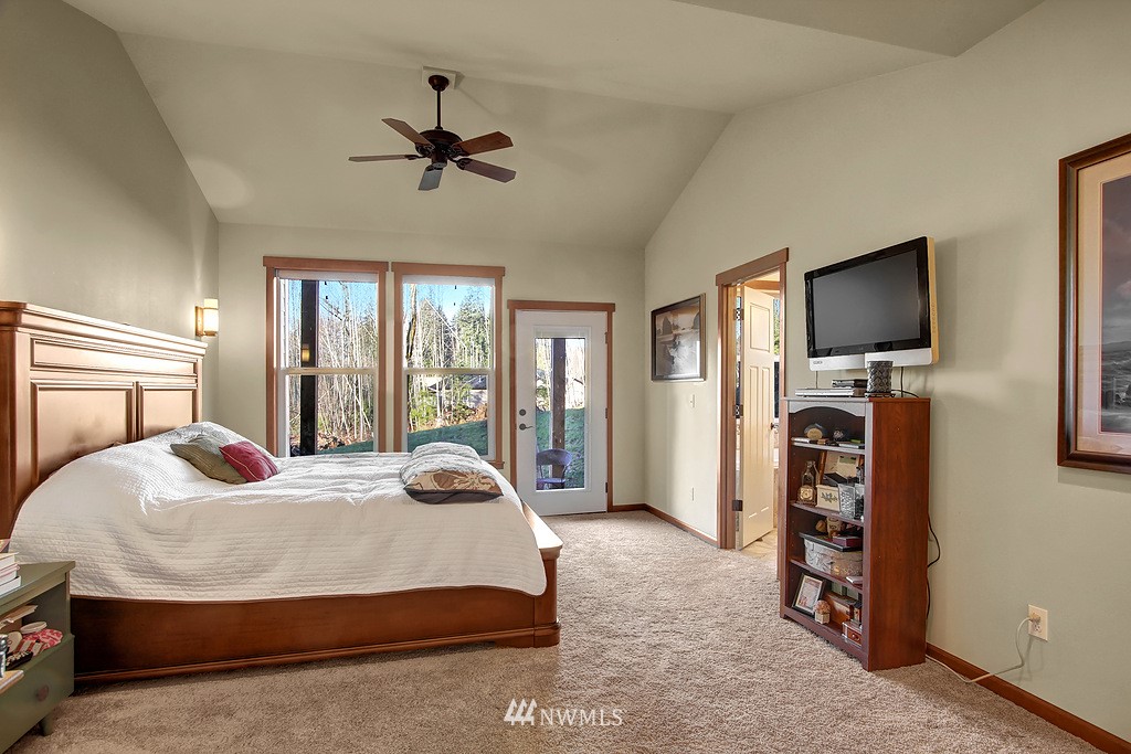 5425 Pilchuck Tree Farm Road Snohomish, WA 98290 - Photo 13 of 19 Gallery Image 13
