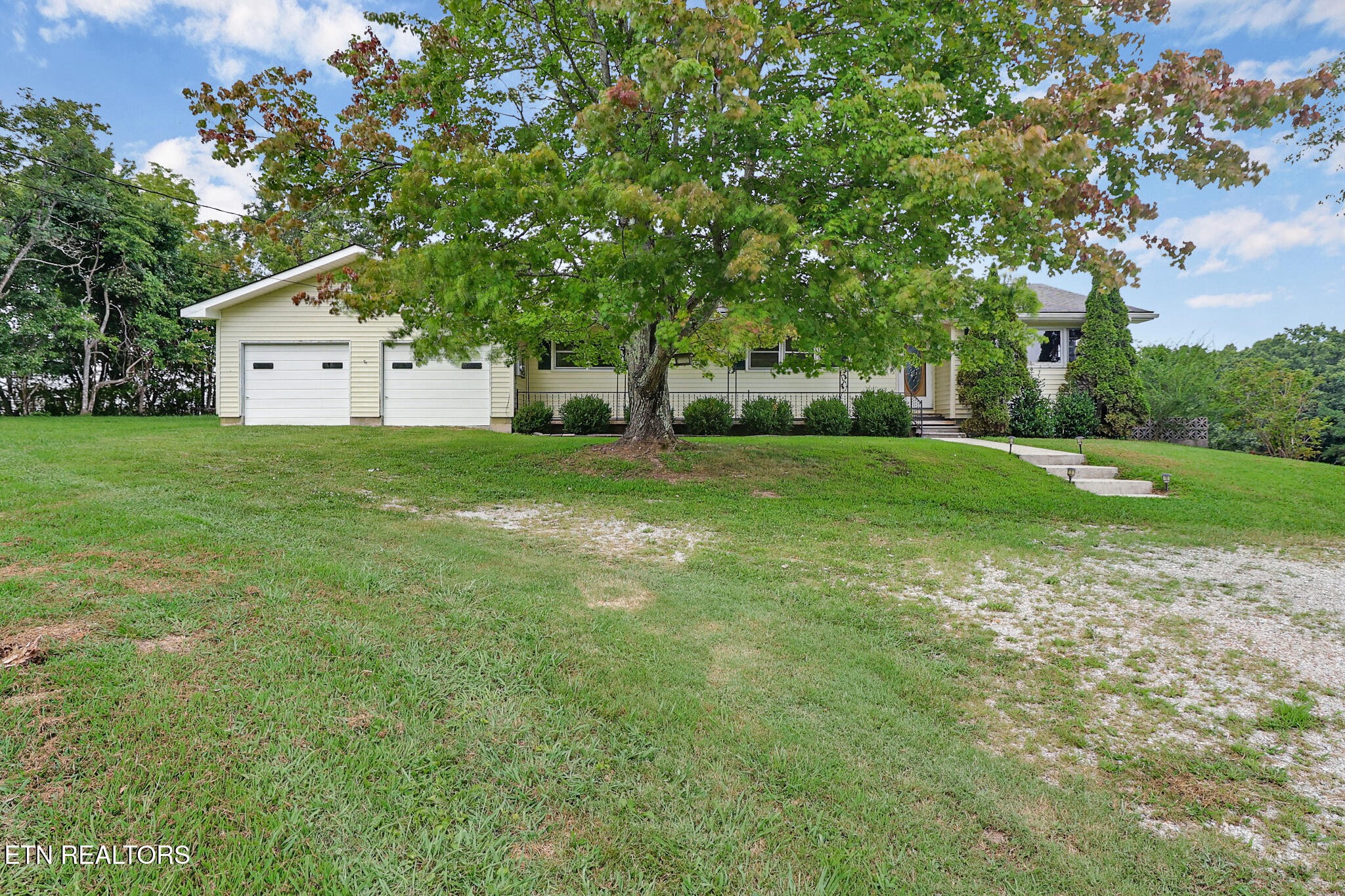 4357 Round Mountain Road Jamestown, TN 38556 - Photo 39 of 46 Gallery Image 39