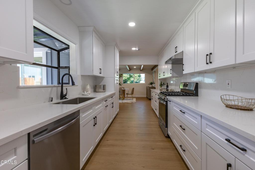 714 Genoa Street Monrovia, CA 91016 - Photo 14 of 34 14 - Genoa