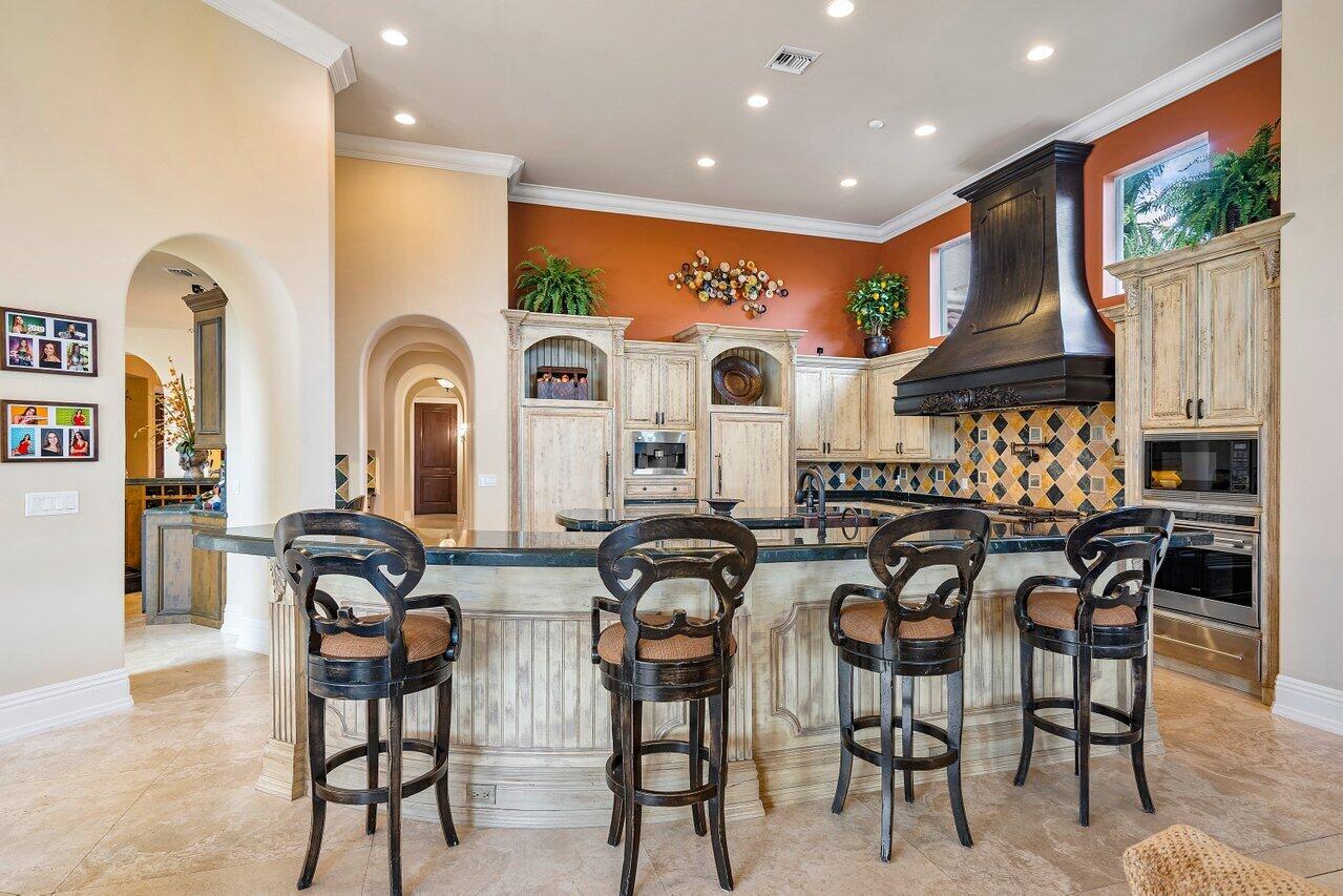 10730 Rio Hermoso Delray Beach, FL 33446 - Photo 16 of 61 Kitchen 4