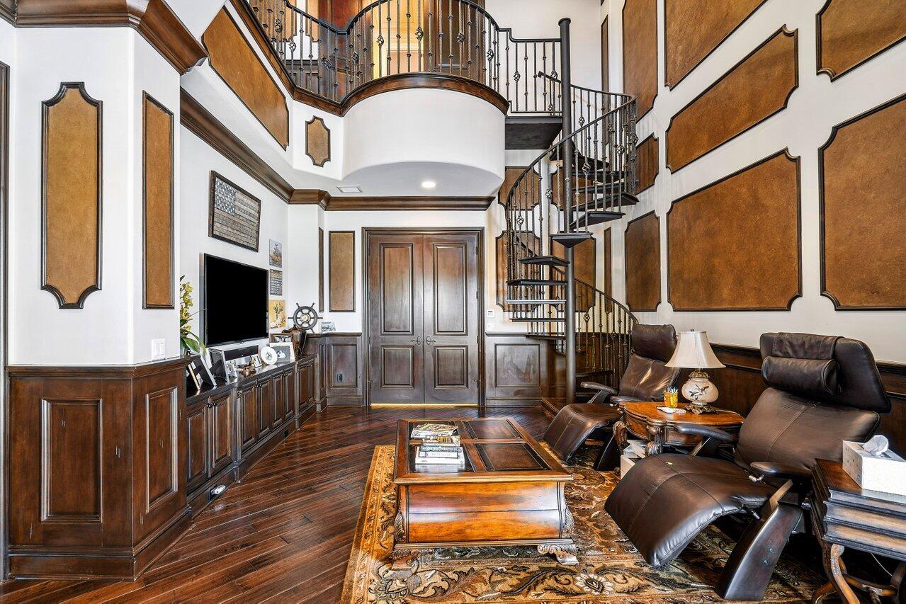 10730 Rio Hermoso Delray Beach, FL 33446 - Photo 27 of 61 Library - 1st Floor