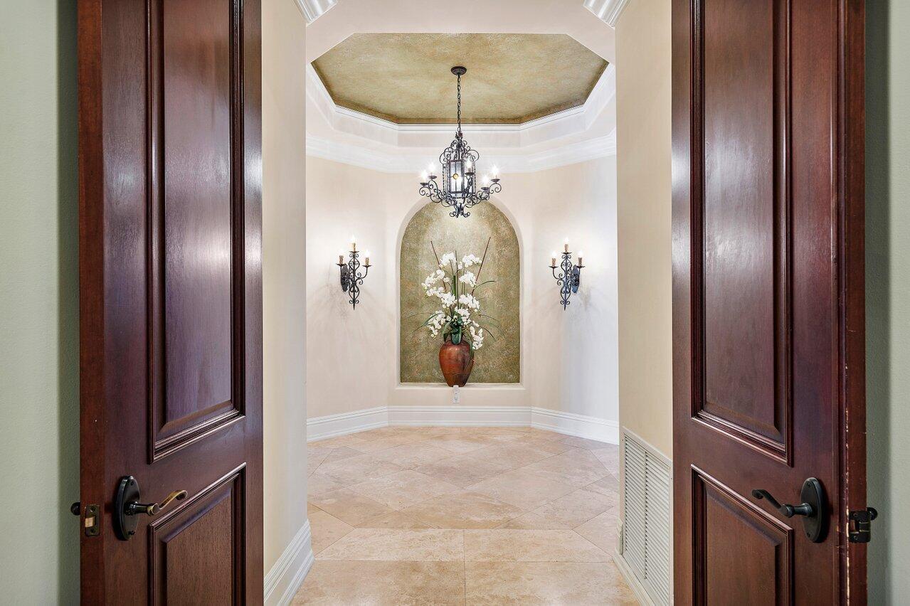 10730 Rio Hermoso Delray Beach, FL 33446 - Photo 30 of 61 Master Wing Entrance