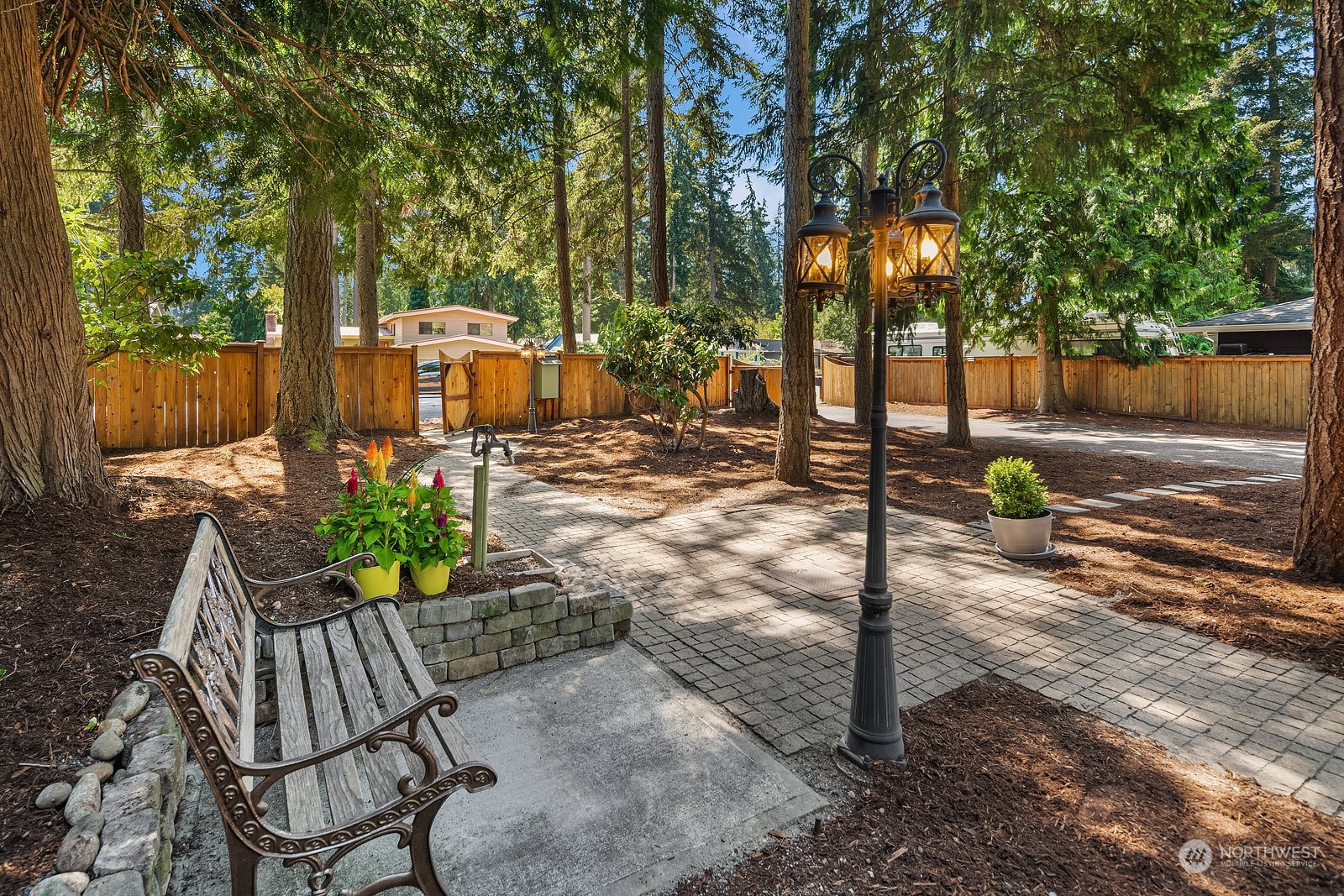 14012 Southeast 141st Street Renton, WA 98059 - Photo 19 of 27
