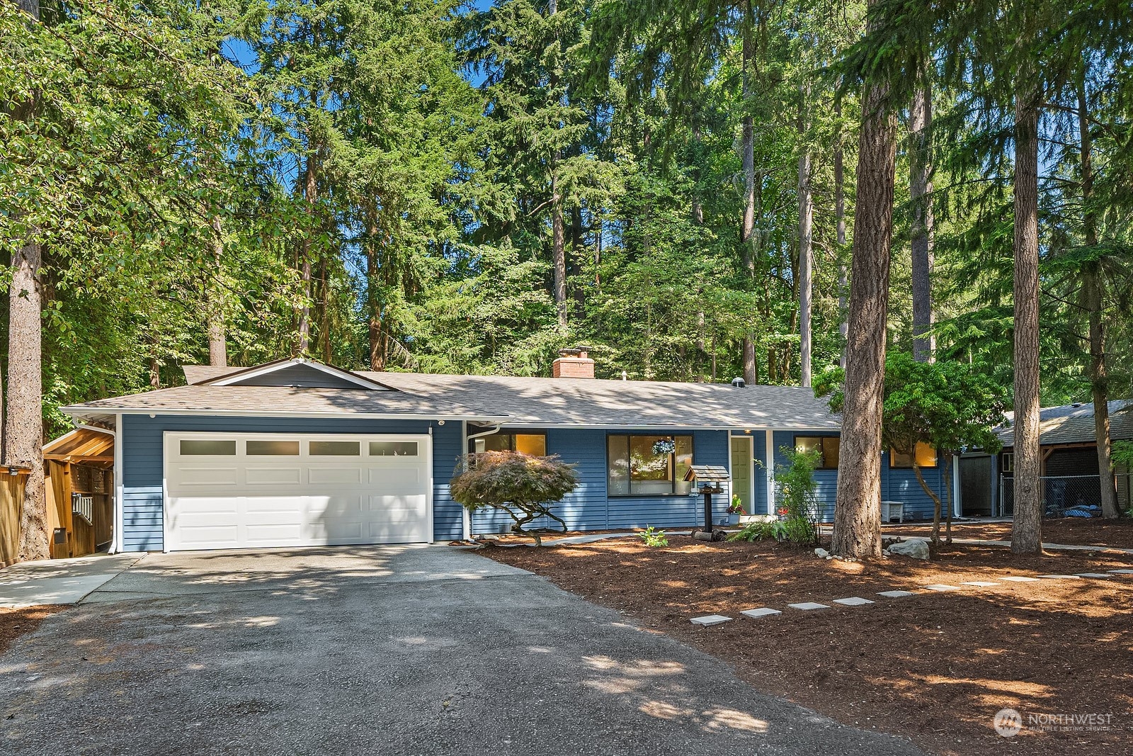 14012 Southeast 141st Street Renton, WA 98059 - Photo 2 of 27