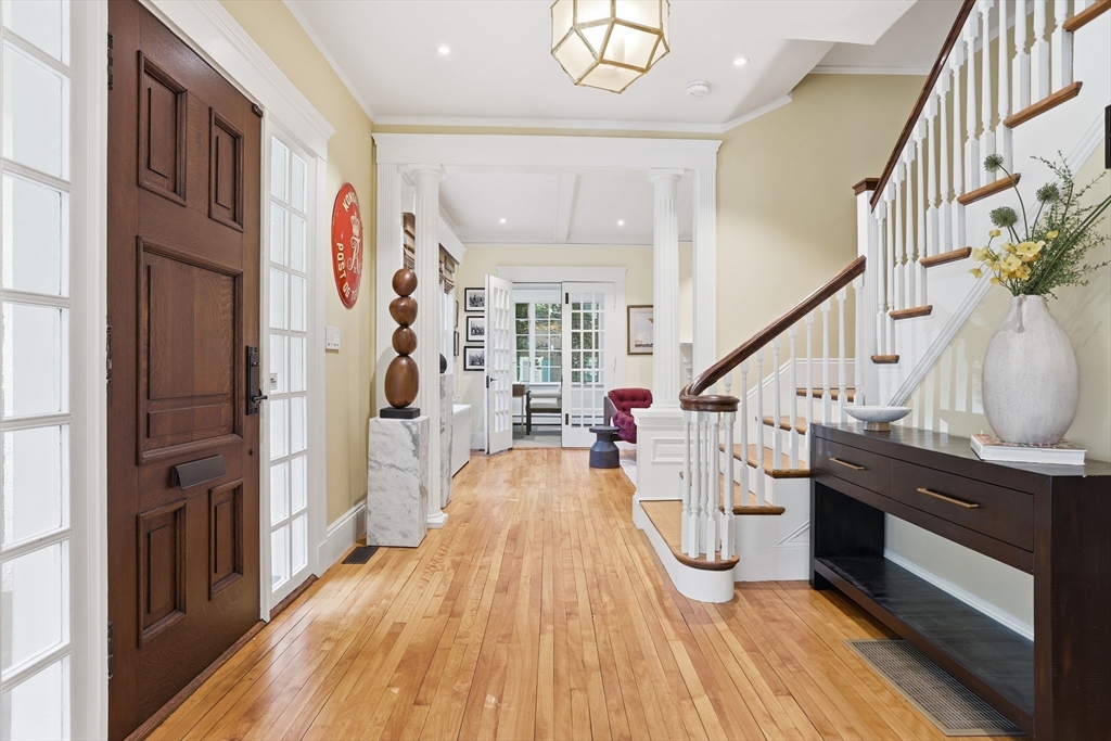 6 Oakmount Circle Lexington, MA 02420 - Photo 4 of 30