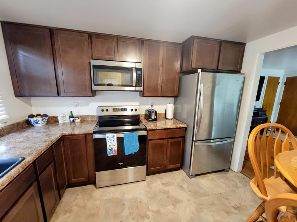 1612 Zuni Road Pueblo, CO 81001 - Photo 7 of 23 Gallery Image 7
