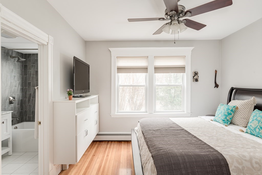132 Middlesex Road, Unit 1 Brookline, MA 02467 - Photo 14 of 26 Gallery Image 14