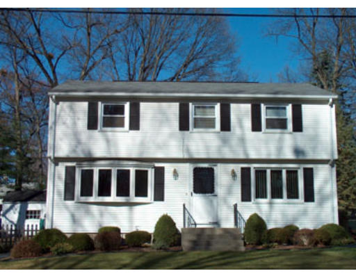136 Colorado Street Springfield, MA 01118 - Photo 1 of 1