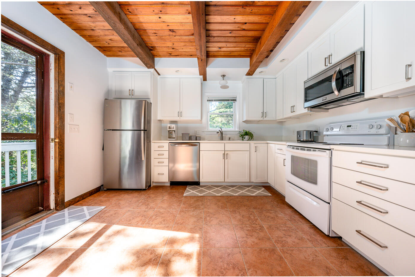190 Lieutenant Island Road Wellfleet, MA 02667 - Photo 13 of 53 kitchen1