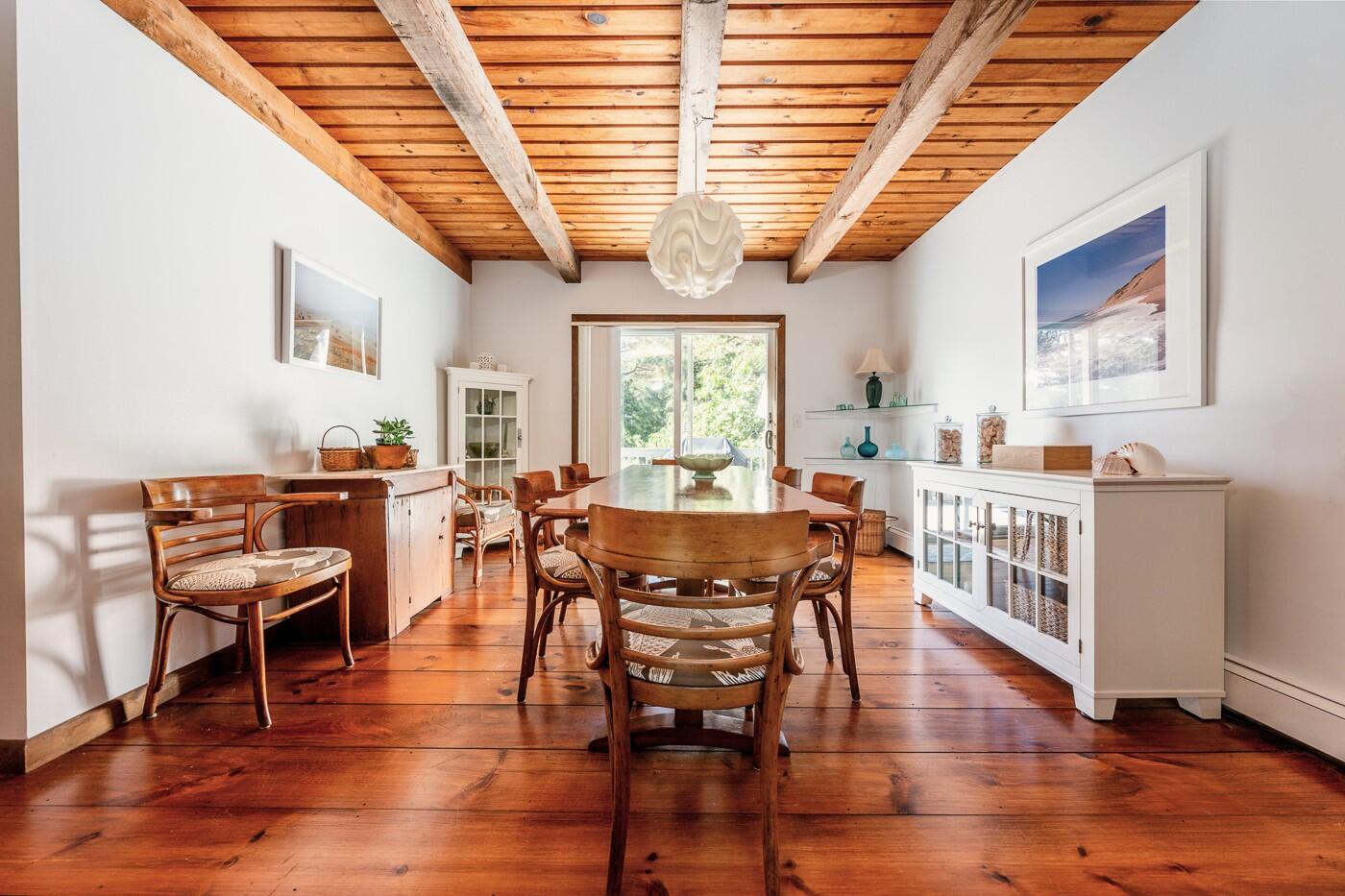 190 Lieutenant Island Road Wellfleet, MA 02667 - Photo 18 of 53 dine1