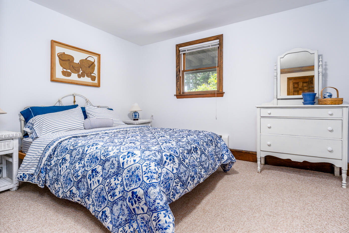 190 Lieutenant Island Road Wellfleet, MA 02667 - Photo 43 of 53 2ndbedroom1