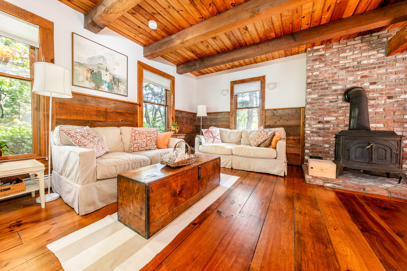 190 Lieutenant Island Road Wellfleet, MA 02667 - Photo 8 of 53 livroom3